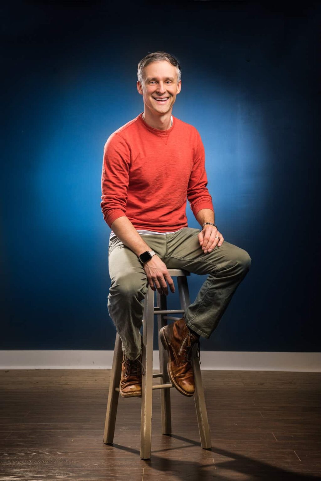 Headshot of lead photographer Tom Fuller of Fuller Photography